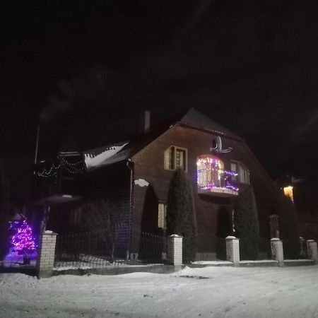 Pid Goroyu Hotel Chorna Tysa Exterior foto